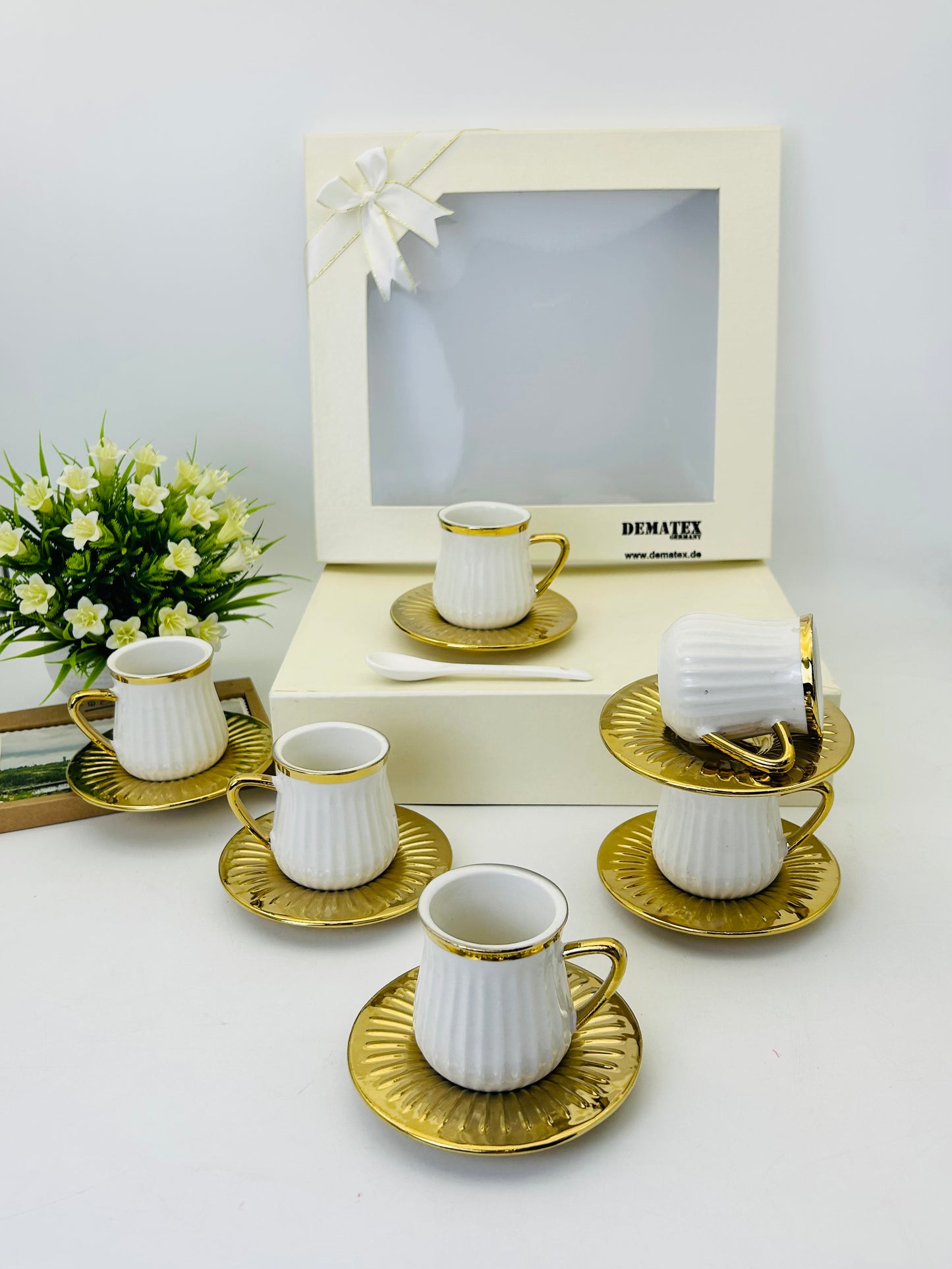 Porzellan Mokka- Espresso Tassen
